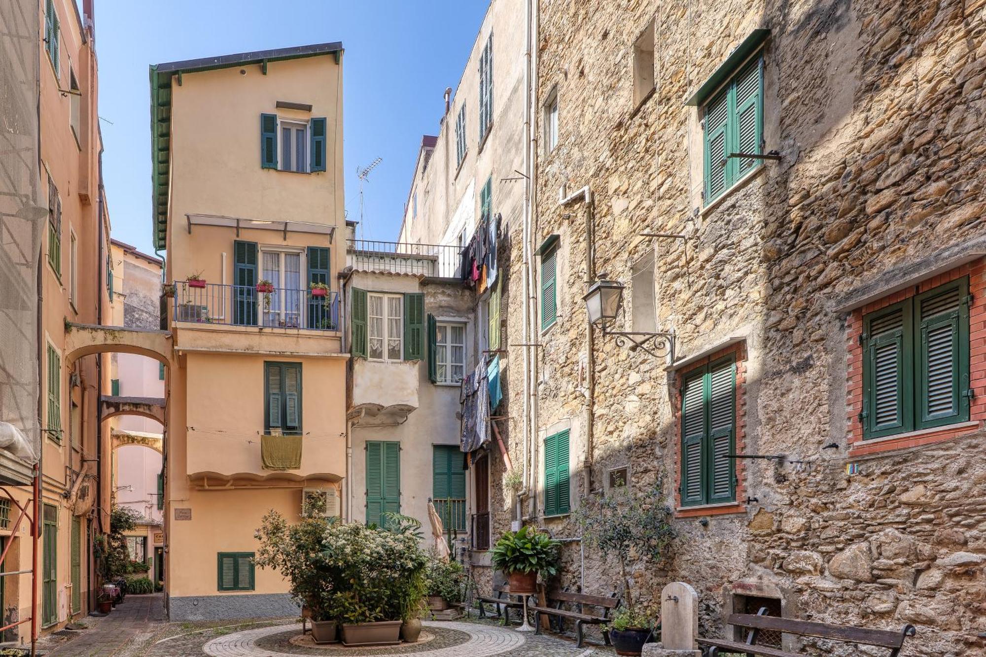 Casa Dritta Apartman Bordighera Kültér fotó
